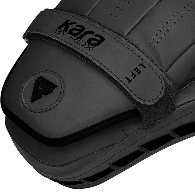 black-kara-focus-pads_2_640x_crop_center.jpg RDX F6 KARA Focus Pads - Image 42