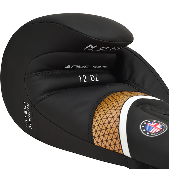 boxing_glove_t17_29-08-2023_618_golden_3_7dbe7873-e557-40df-9781-ddad22842908_640x_crop_center.webp RDX BOXING GLOVES AURA PLUS T-17 - Image 13