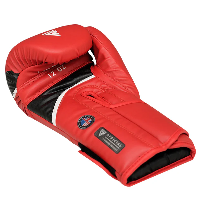 boxing_glove_t17_red_29-08-2023_618_1_640x_crop_center.webp RDX BOXING GLOVES AURA PLUS T-17 - Image 6